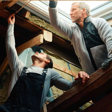 two workers wearing insulated jacket